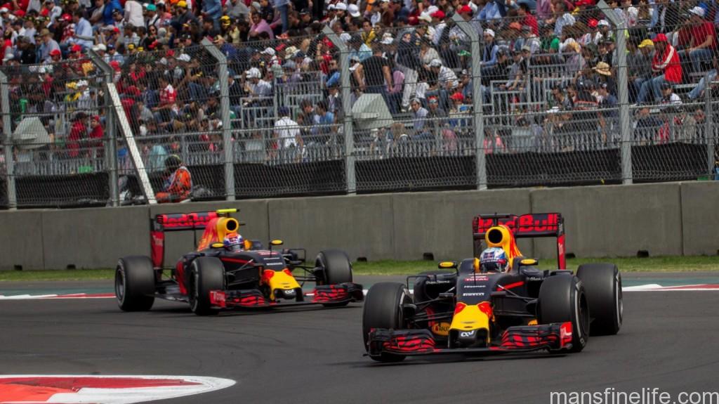 verstappen-ricciardo-2016